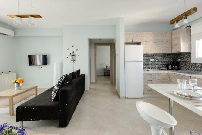 Bright Spacious Two-Bedroom Apartment Tessalónica Exterior foto